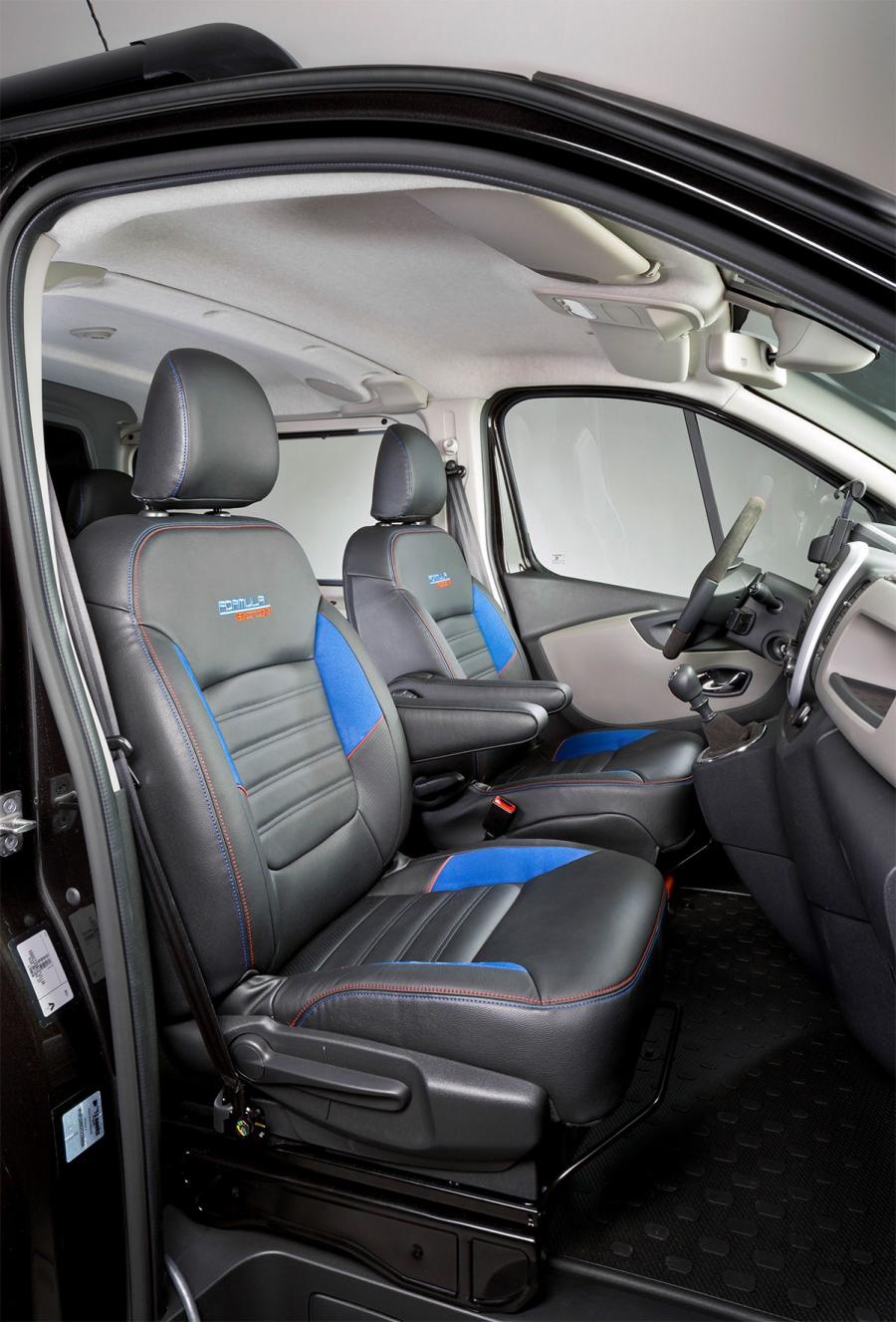  Renault Trafic Formula Edition 2015 года  (фото 9 из 13)